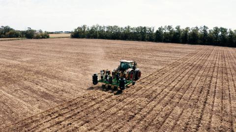 ¨Projet de goutte à goutte enterré en Hongrie